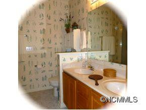 995 Thorncrest Court - Photo 11