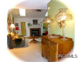 995 Thorncrest Court - Photo 3