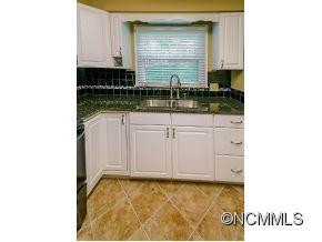 1805 Lower Ridgewood - Photo 17