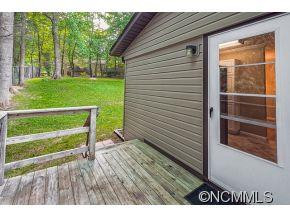 1805 Lower Ridgewood - Photo 18