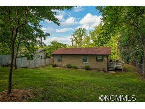 1805 Lower Ridgewood - Photo 3