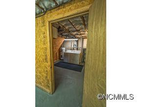 1805 Lower Ridgewood - Photo 6