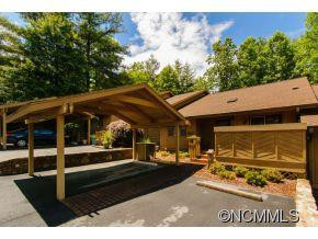 103 N. Scarlet Oak Lane