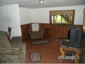 375 Daly Drive - Photo 7