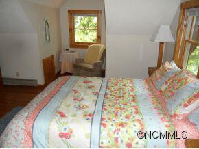 375 Daly Drive - Photo 9