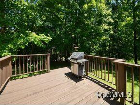 28 CAROLYN DRIVE - Photo 10