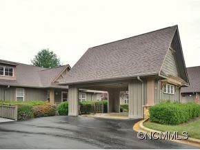202 FOX DEN COURT