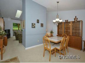 202 FOX DEN COURT - Photo 5