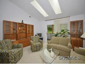 202 FOX DEN COURT - Photo 7