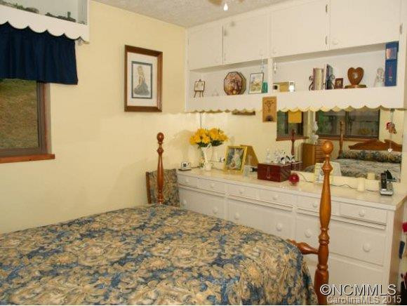 23 PLOTT FARM CIRCLE - Photo 16