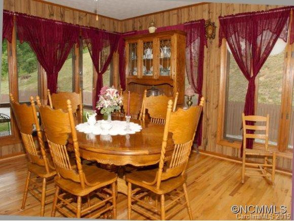 23 PLOTT FARM CIRCLE - Photo 8