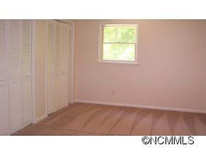 15 Oak Knoll Dr - Photo 8