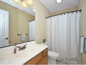 16 Jennlyn Drive - Photo 12