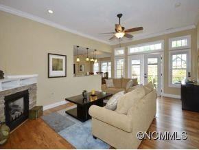 16 Jennlyn Drive - Photo 4