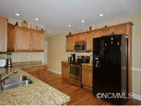 16 Jennlyn Drive - Photo 6