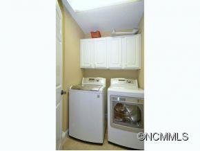 16 Jennlyn Drive - Photo 8