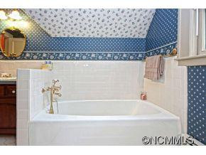 53 Saint Dunstans Road - Photo 15