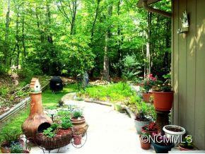 3242 Connestee Trail - Photo 2