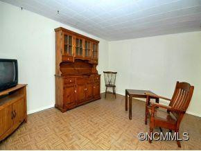 186 BEVERLY RD - Photo 12