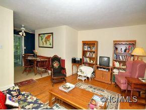 186 BEVERLY RD - Photo 3