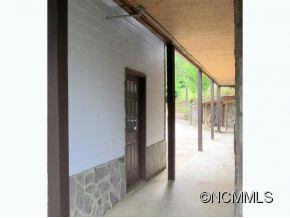 150 Derby Lane - Photo 16
