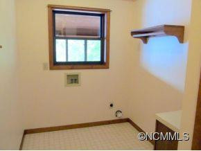 150 Derby Lane - Photo 7
