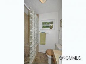 9 BEAVERBROOK ROAD - Photo 10