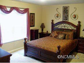 180 Farington Circle - Photo 18
