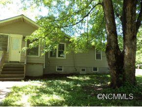 58 CLOVERDALE DR - Photo 2