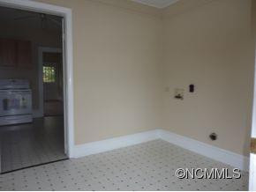 58 CLOVERDALE DR - Photo 4