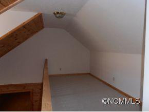 948 Hickory Drive - Photo 9