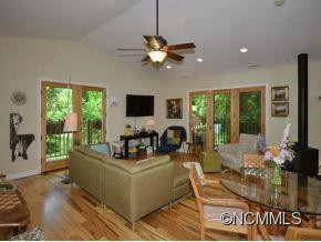 55 SHADY OAK DRIVE - Photo 3