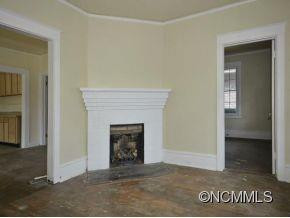 131 BROAD STREET - Photo 2