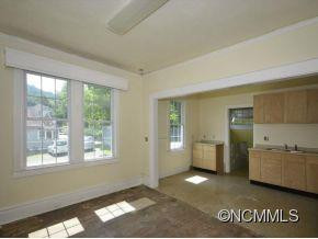131 BROAD STREET - Photo 3