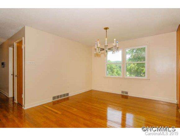 14 Swindale Street - Photo 8