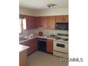 841 Bee Tree Road - Photo 3