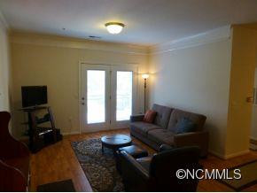 125 APPELDOORN CIRCLE - Photo 2