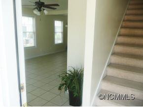 94 Rotunda Circle - Photo 2