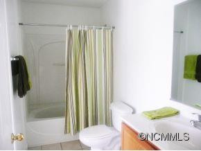 94 Rotunda Circle - Photo 13