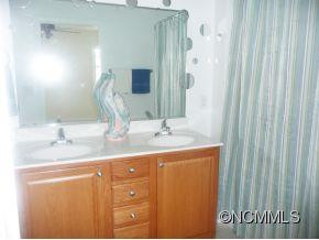 94 Rotunda Circle - Photo 15