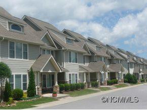 94 Rotunda Circle - Photo 17