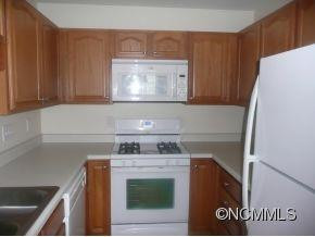 94 Rotunda Circle - Photo 7