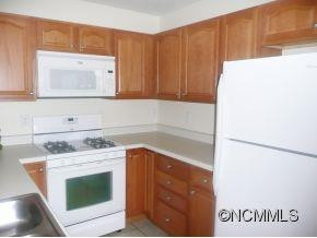 94 Rotunda Circle - Photo 8