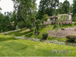 15 SURREY RUN - Photo 2