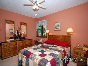 32 AMBER DRIVE - Photo 8