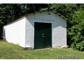 215 Chestnut Hill Road - Photo 17