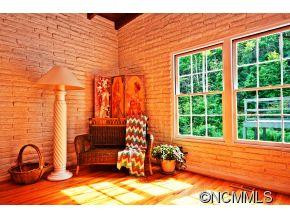215 Chestnut Hill Road - Photo 5