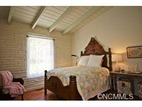 215 Chestnut Hill Road - Photo 10