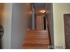 1136 Carousel Ln - Photo 13