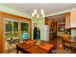 11 Waverly Court - Photo 8